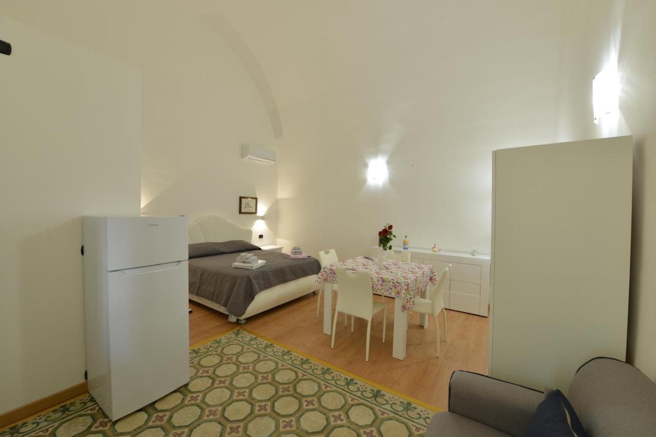 L'Antico Palazzo Bed & Breakfast Canosa di Puglia Ngoại thất bức ảnh