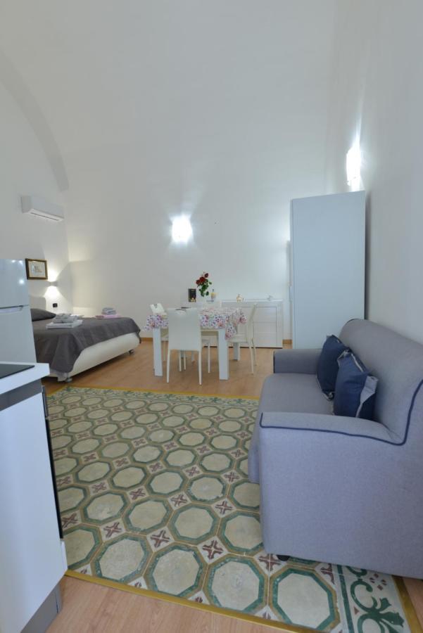 L'Antico Palazzo Bed & Breakfast Canosa di Puglia Ngoại thất bức ảnh